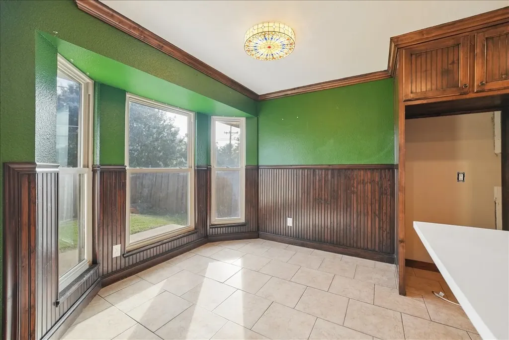 2604 S Meadow Drive Fort Worth TX 76133