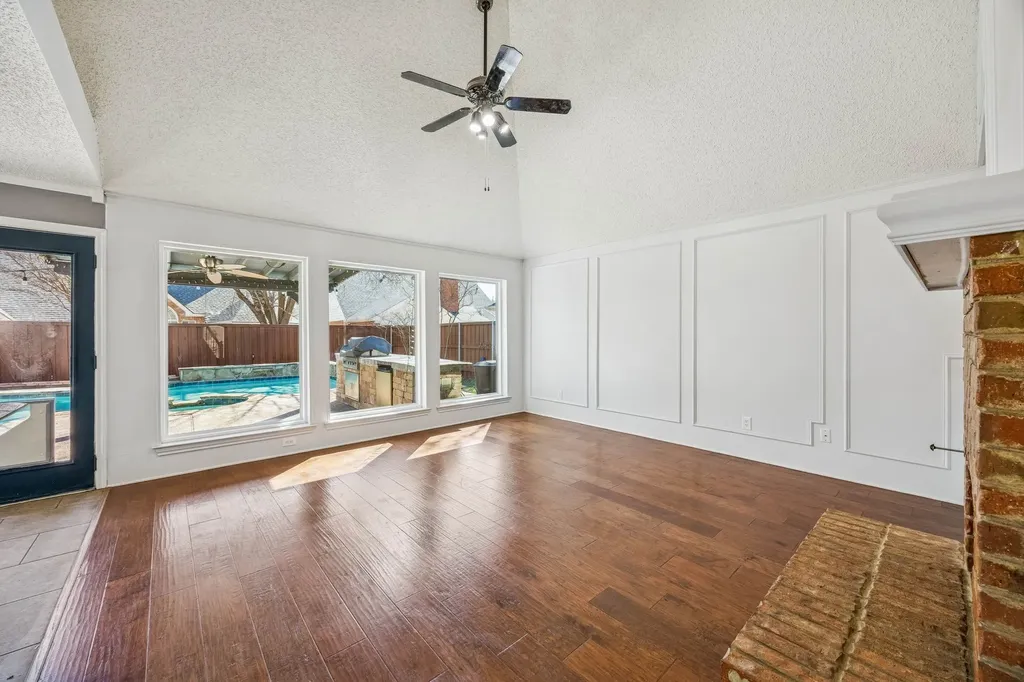 2215 Cimarron Road Mckinney TX 75072