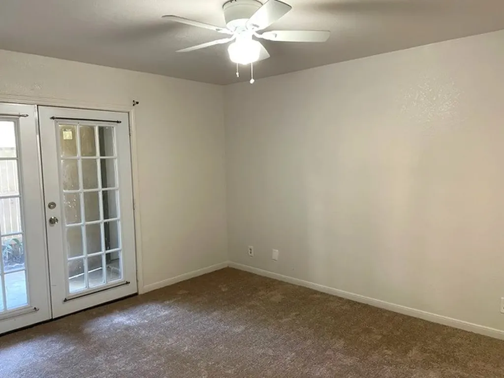 1109 Calico Lane Arlington TX 76011