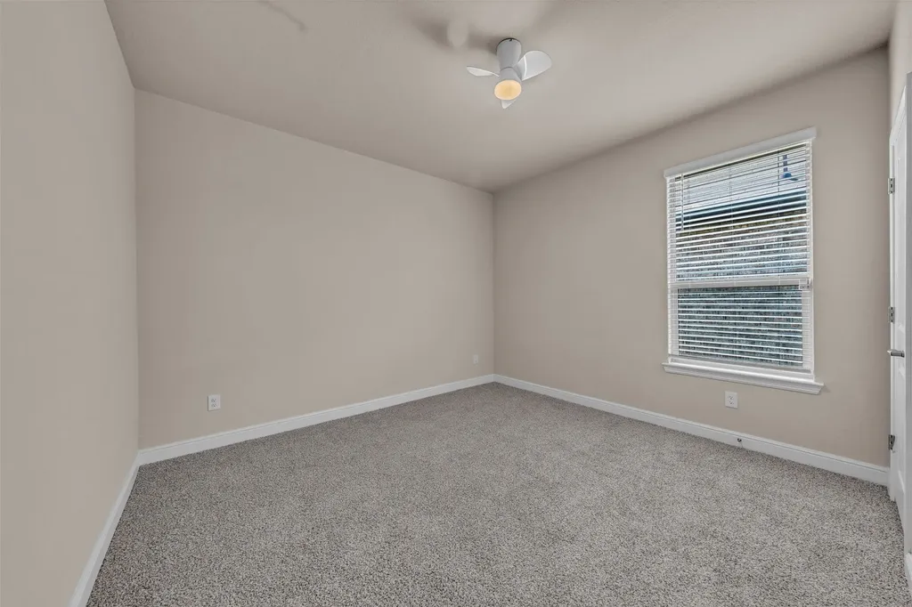 1016 Kirkham Way Fort Worth TX 76247