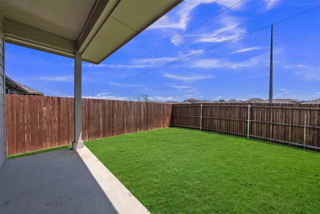 1016 Kirkham Way Fort Worth TX 76247