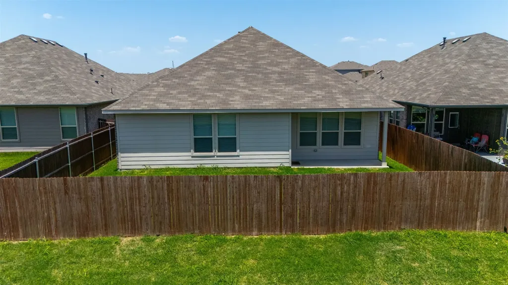 1016 Kirkham Way Fort Worth TX 76247