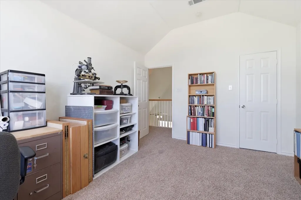 121 S Blue Bonnet Circle Justin TX 76247