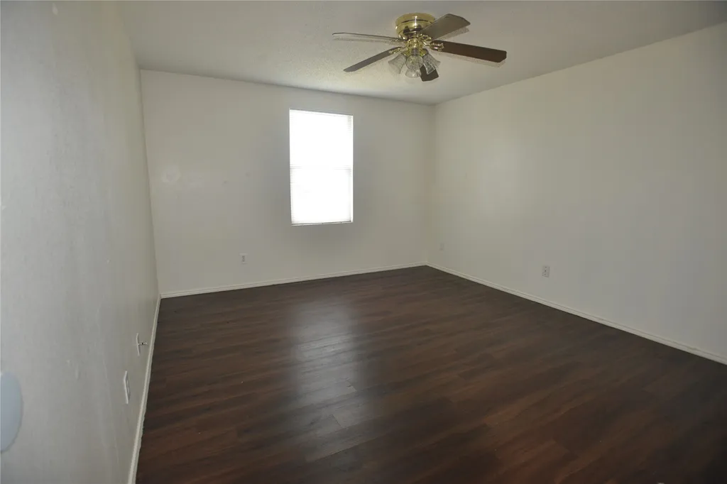 2812 Sonora Lane Mesquite TX 75181