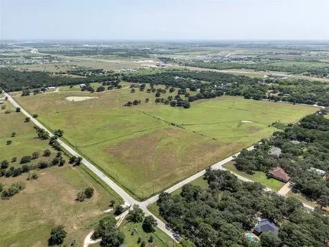 1200 County Road 904 Joshua TX 76058