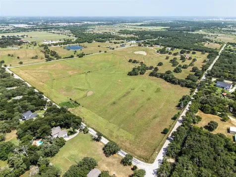1200 County Road 904 Joshua TX 76058