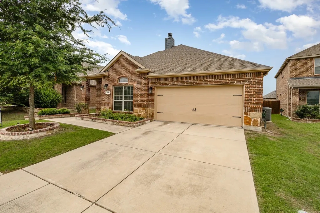 208 Whitman Drive Mckinney TX 75072