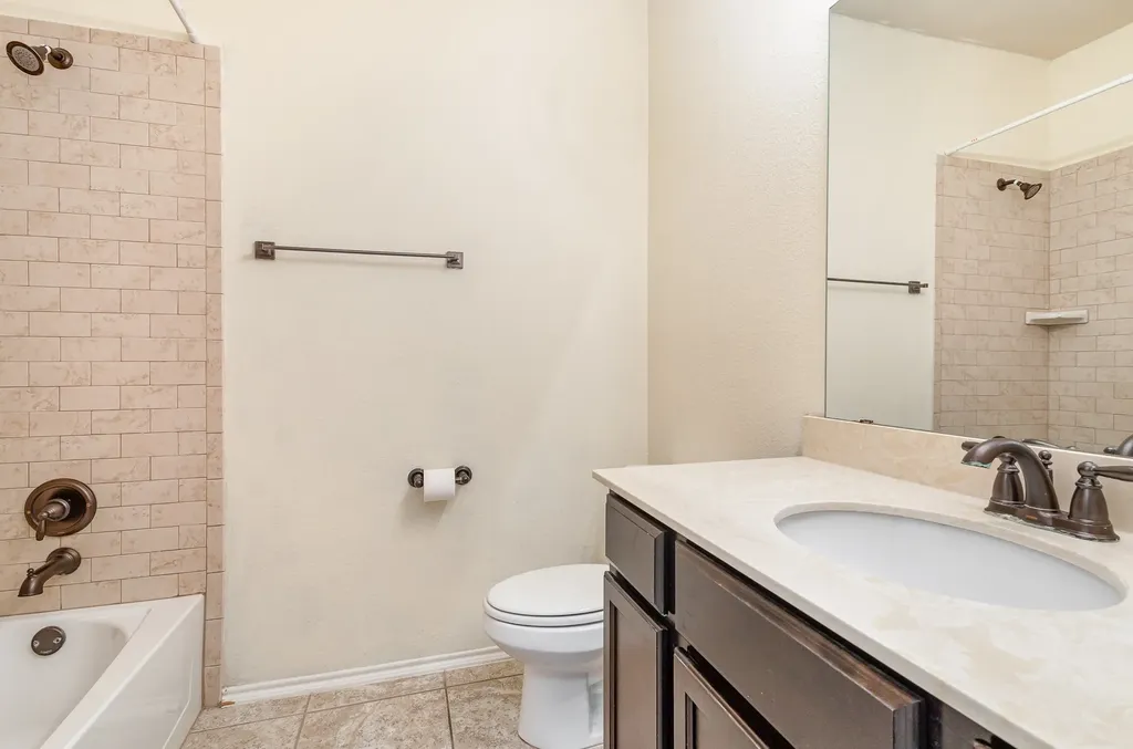 208 Whitman Drive Mckinney TX 75072