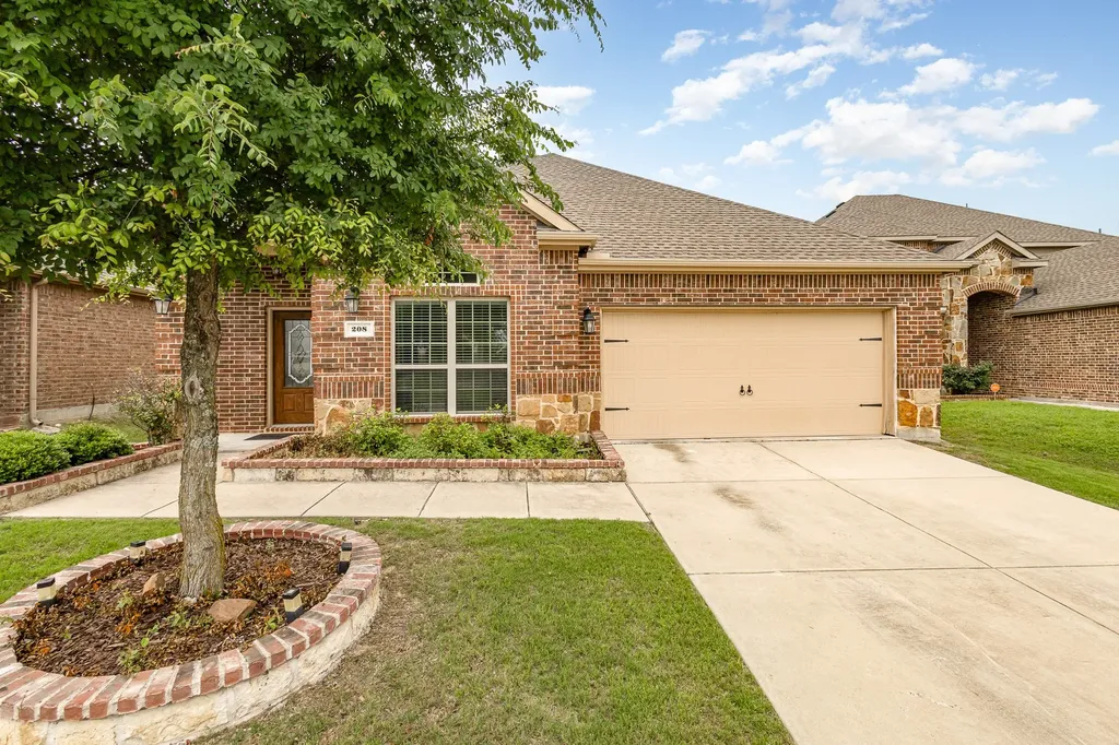 208 Whitman Drive Mckinney TX 75072
