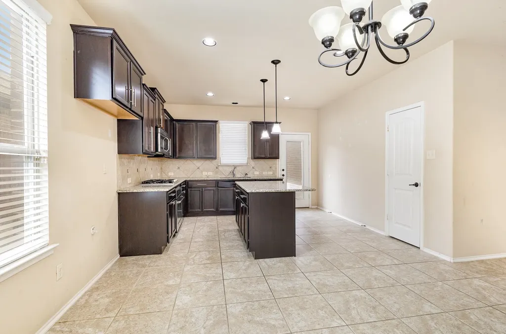 208 Whitman Drive Mckinney TX 75072