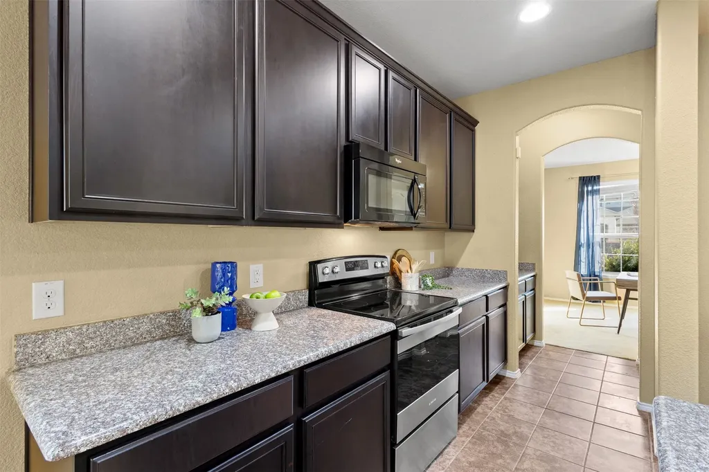 5405 Sea Cove Lane Denton TX 76208