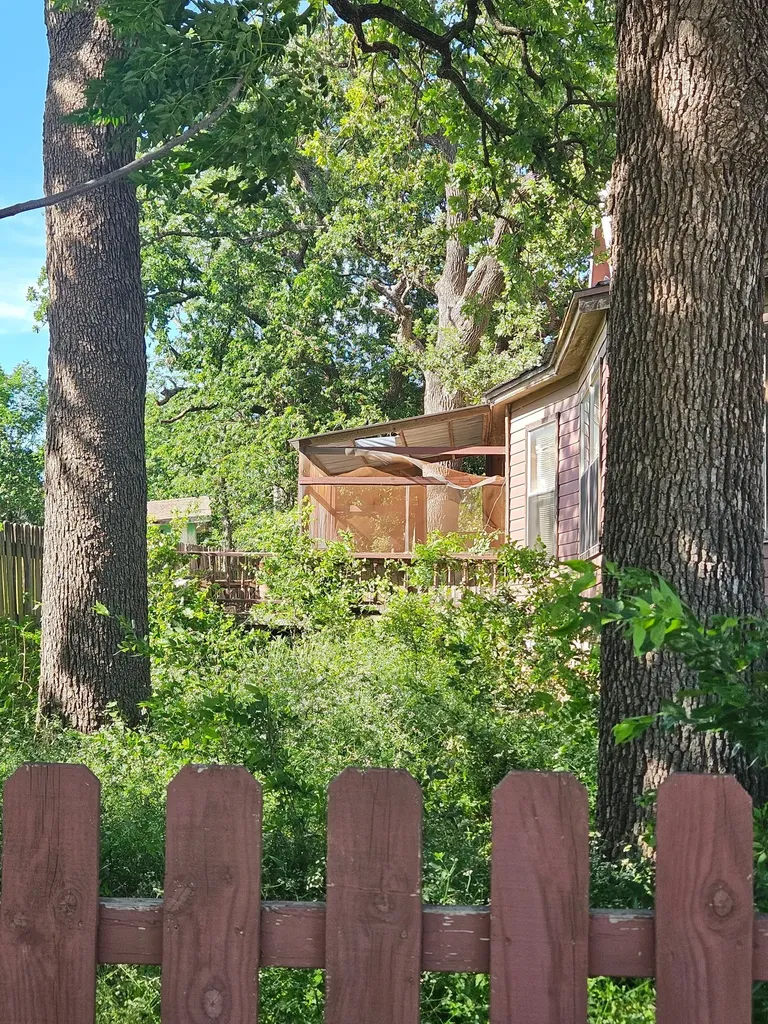 301 W Boynton Hamilton TX 76531