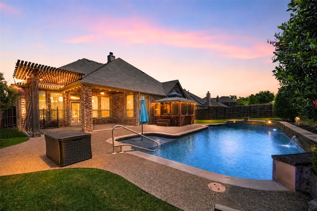 1403 Dhaka Drive Rockwall TX 75087