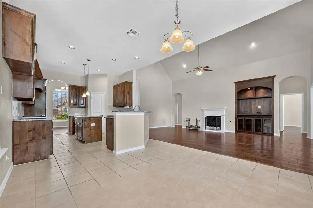 1403 Dhaka Drive Rockwall TX 75087