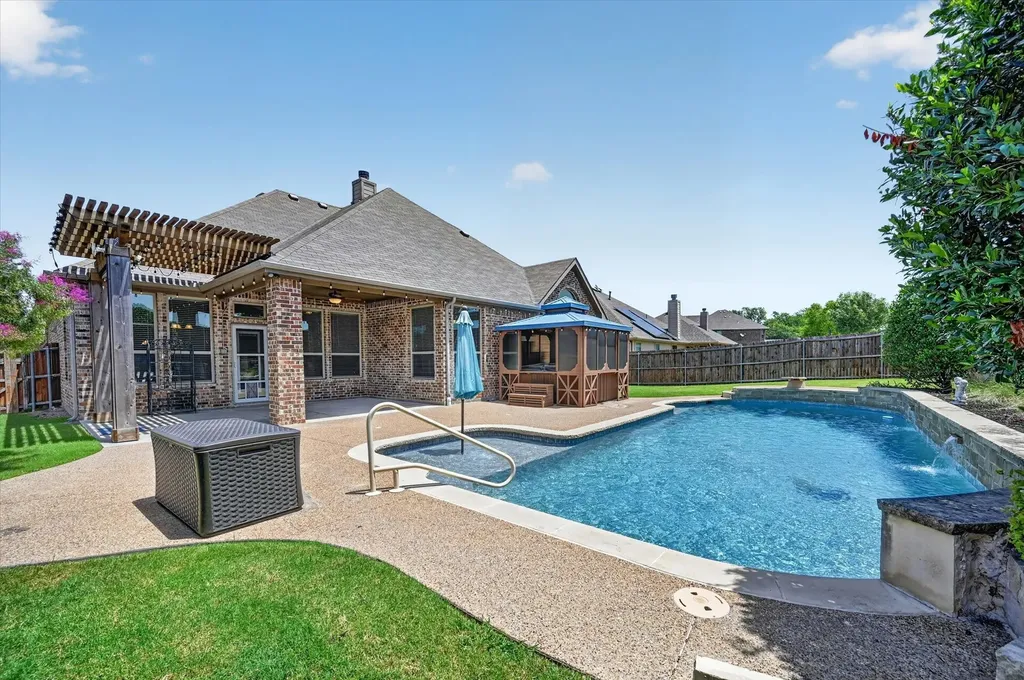 1403 Dhaka Drive Rockwall TX 75087