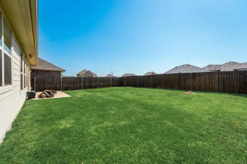 3716 Cameroon Lane Mckinney TX 75071