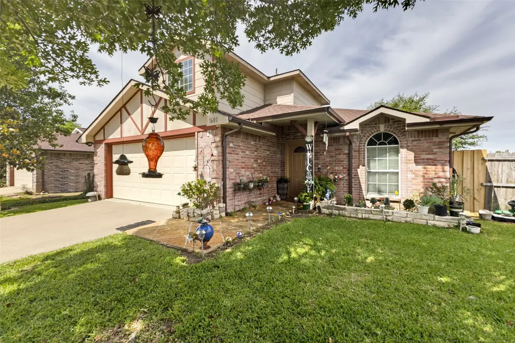 1601 Key Biscayne Drive Dallas TX 75217