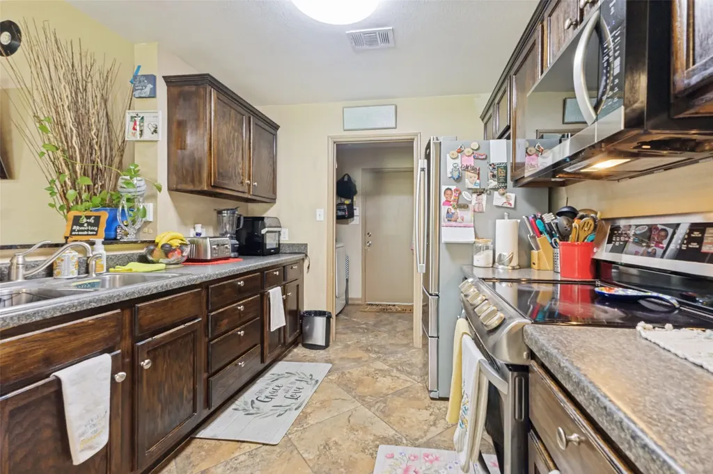 1601 Key Biscayne Drive Dallas TX 75217
