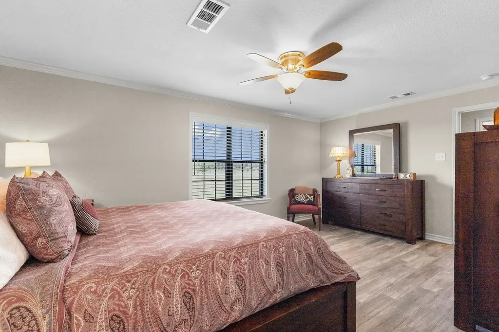 1674 Fm 36 S Caddo Mills TX 75135