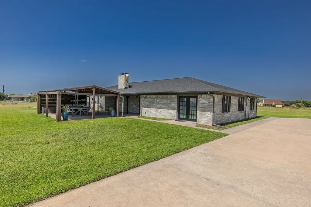 1674 Fm 36 S Caddo Mills TX 75135