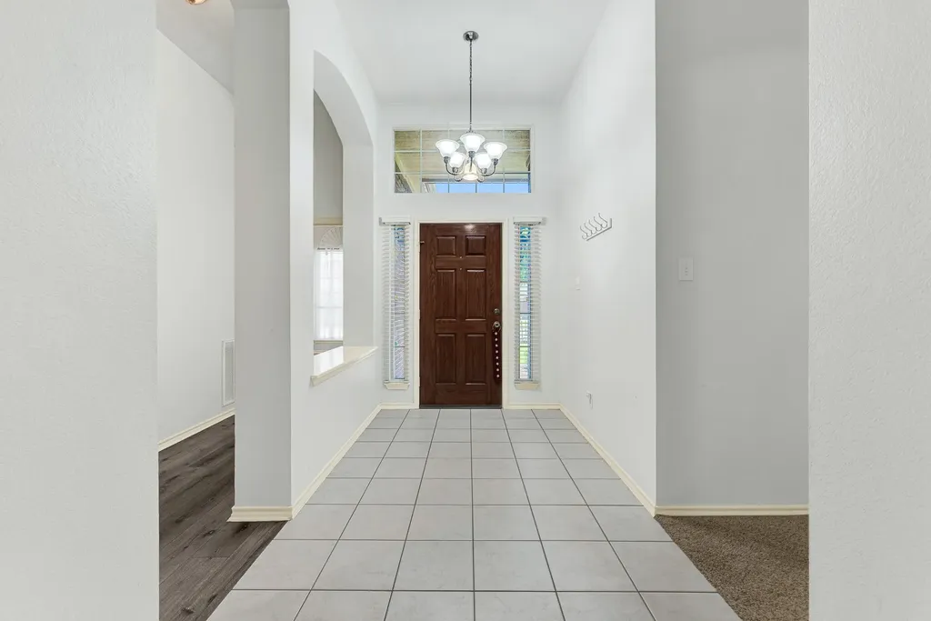 5705 Abingdon Drive Richardson TX 75082