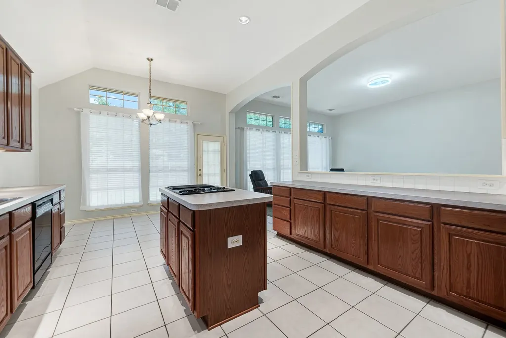 5705 Abingdon Drive Richardson TX 75082