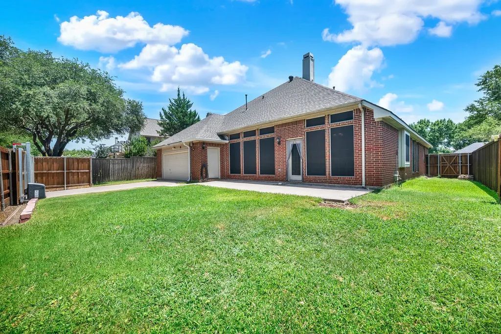 5705 Abingdon Drive Richardson TX 75082