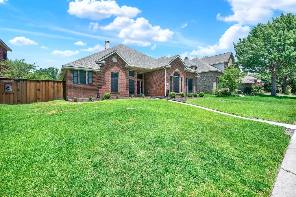 5705 Abingdon Drive Richardson TX 75082