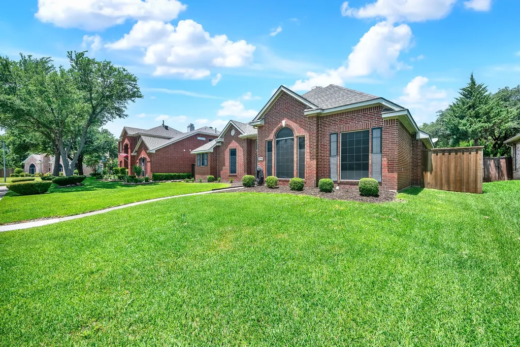 5705 Abingdon Drive Richardson TX 75082