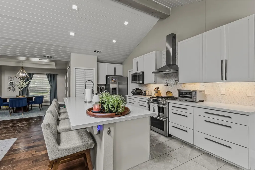 4117 Boca Bay Drive Dallas TX 75244