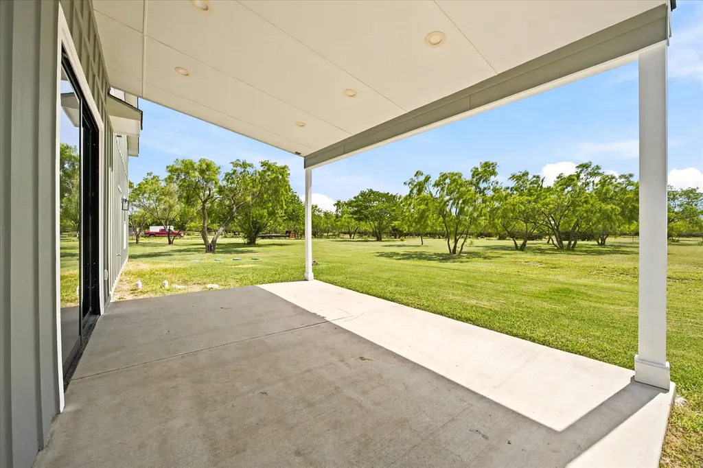 4593 County Road 2624 Caddo Mills TX 75135