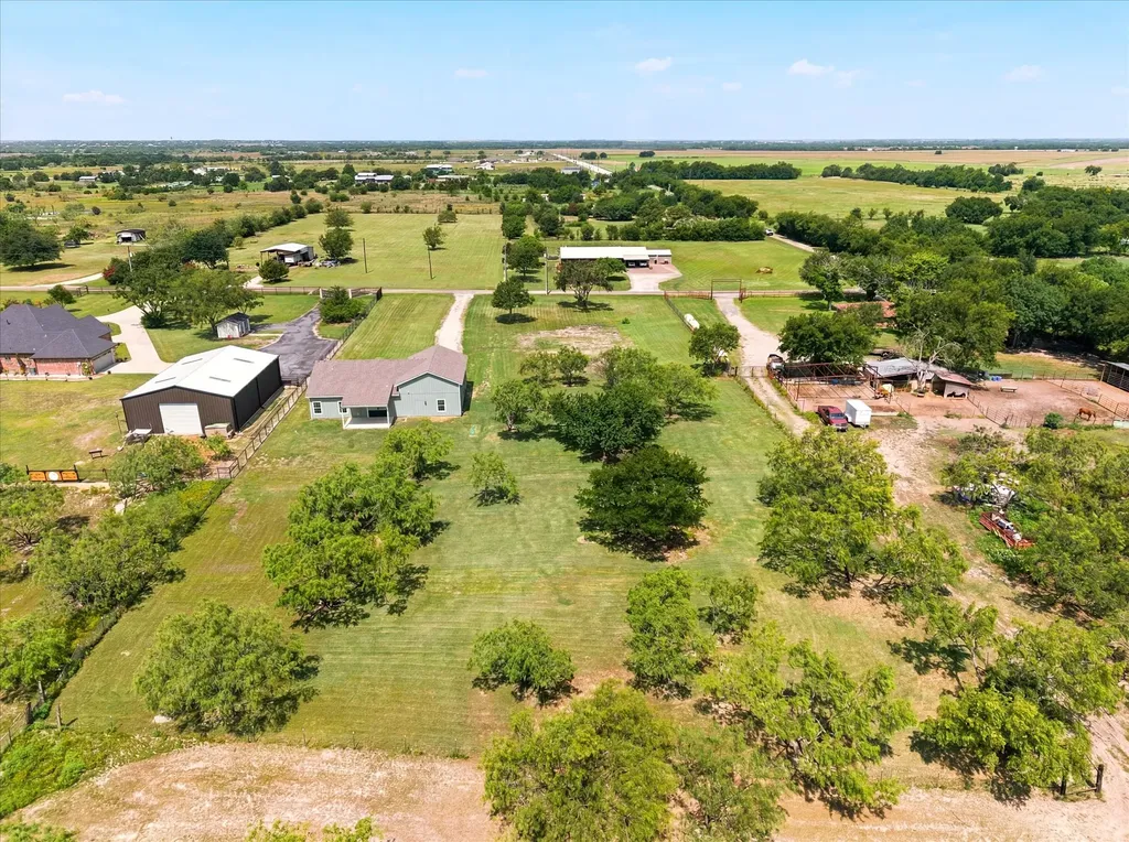 4593 County Road 2624 Caddo Mills TX 75135