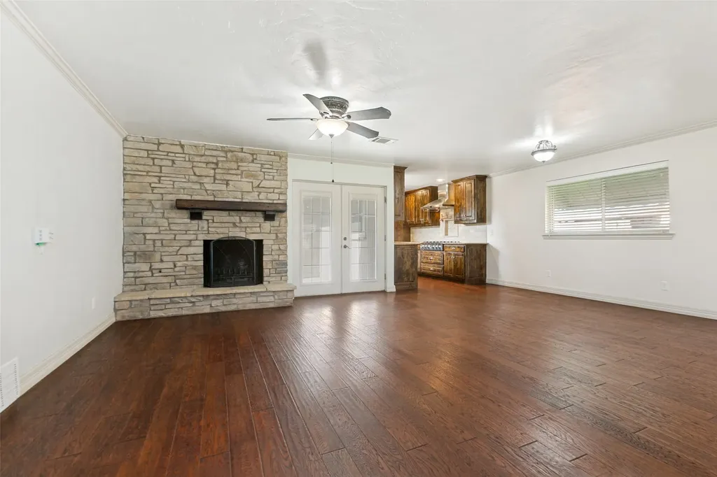 701 Brentwood Lane Richardson TX 75080