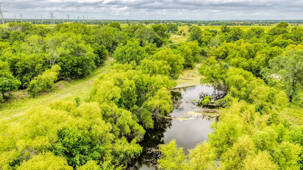 186 County Road 3650 Clifton TX 76634