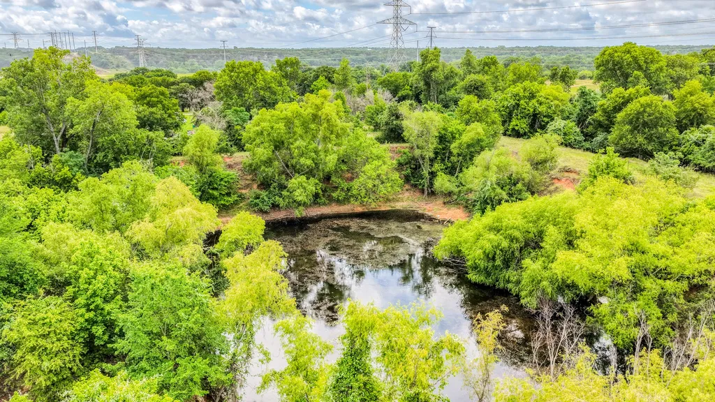 186 County Road 3650 Clifton TX 76634