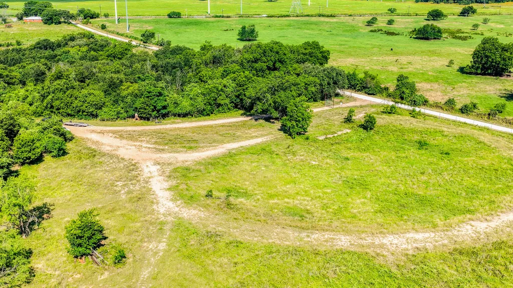 186 County Road 3650 Clifton TX 76634