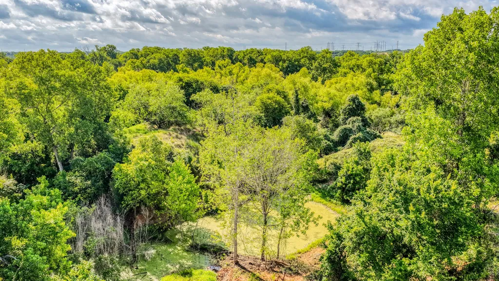 186 County Road 3650 Clifton TX 76634