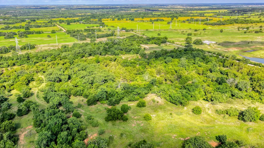 186 County Road 3650 Clifton TX 76634