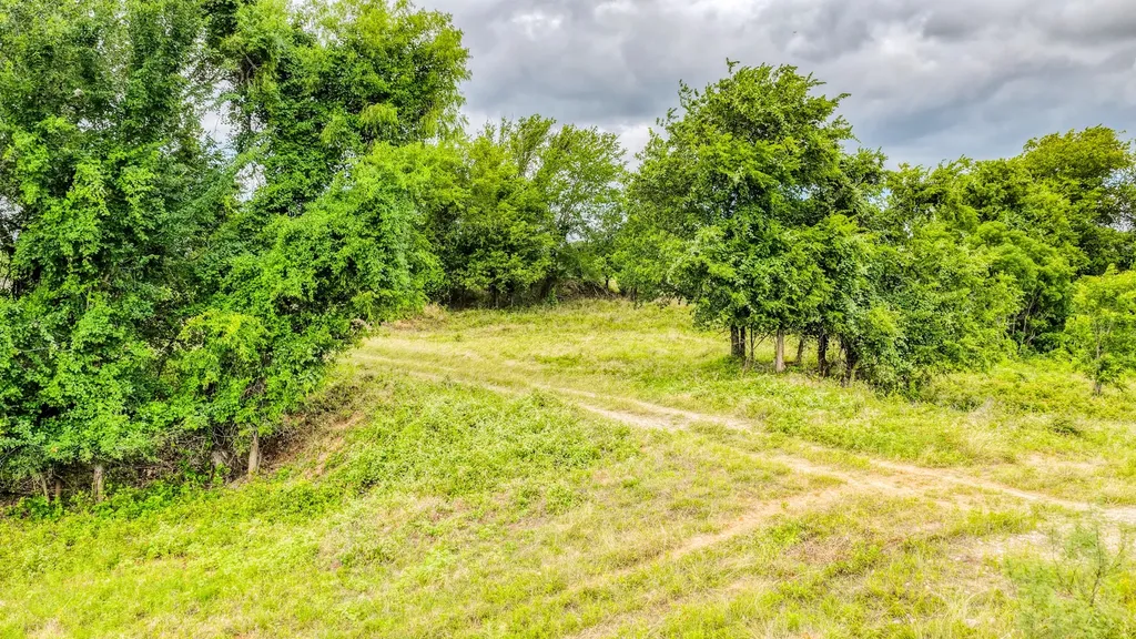186 County Road 3650 Clifton TX 76634