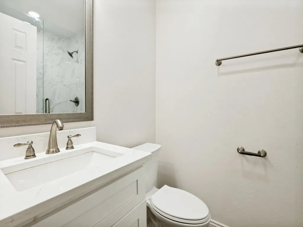 3327 Garden Lane Dallas TX 75215