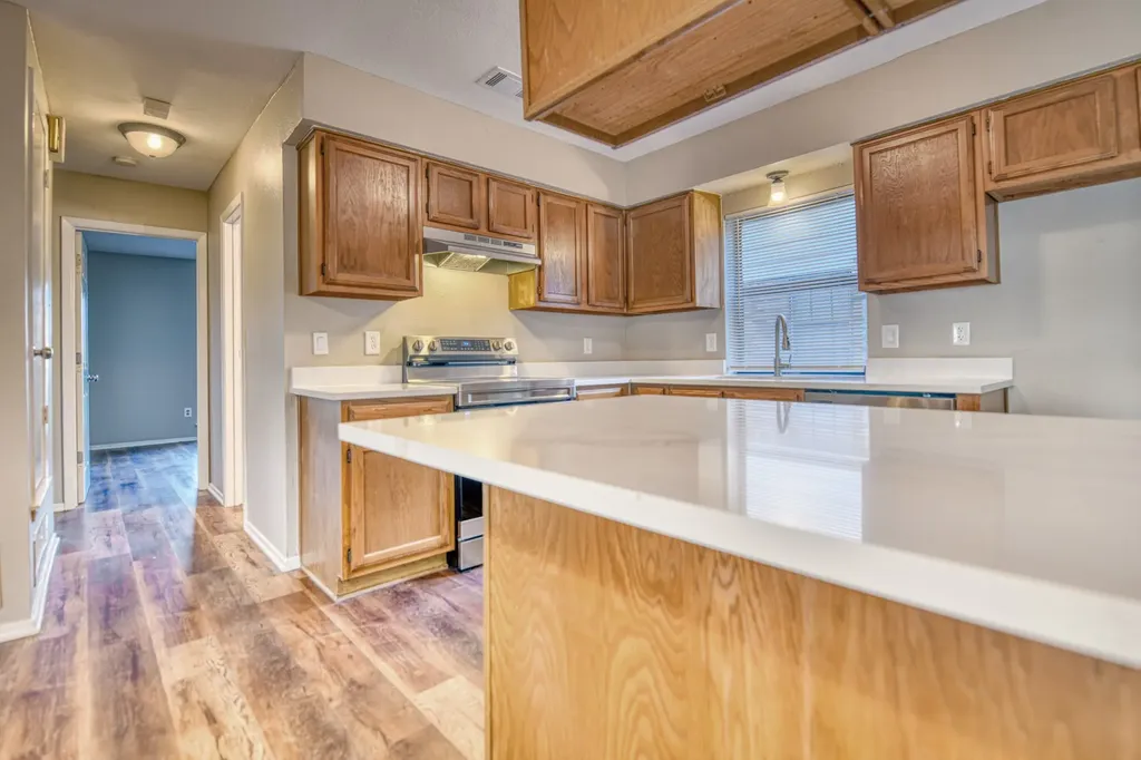 327 Southerland Avenue Mesquite TX 75150