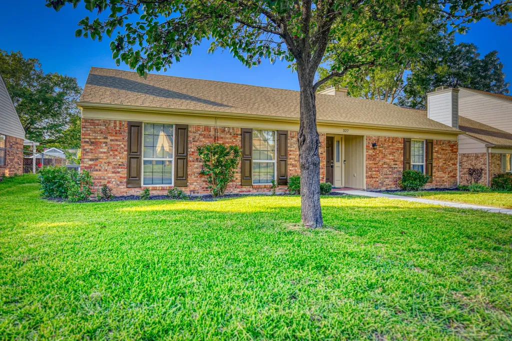 327 Southerland Avenue Mesquite TX 75150