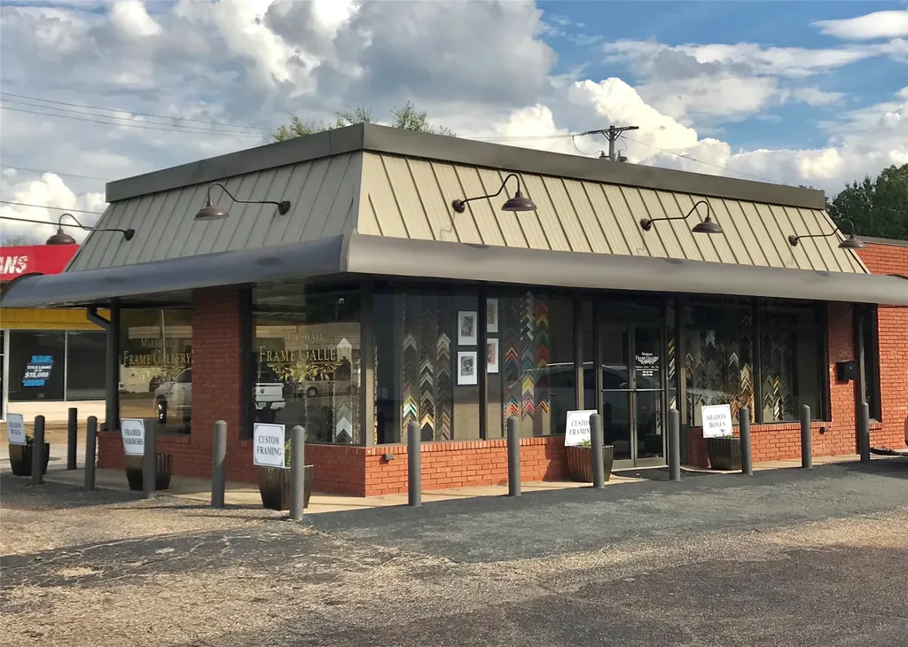 1210 E Grande Avenue Marshall TX 75672