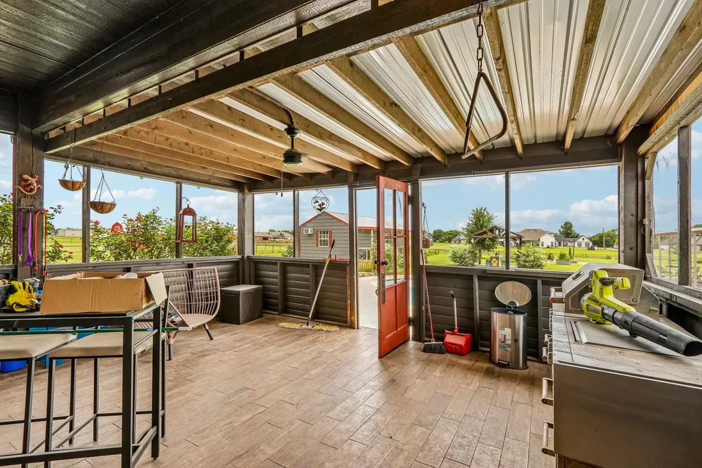 535 Cheyenne Trail Trenton TX 75490