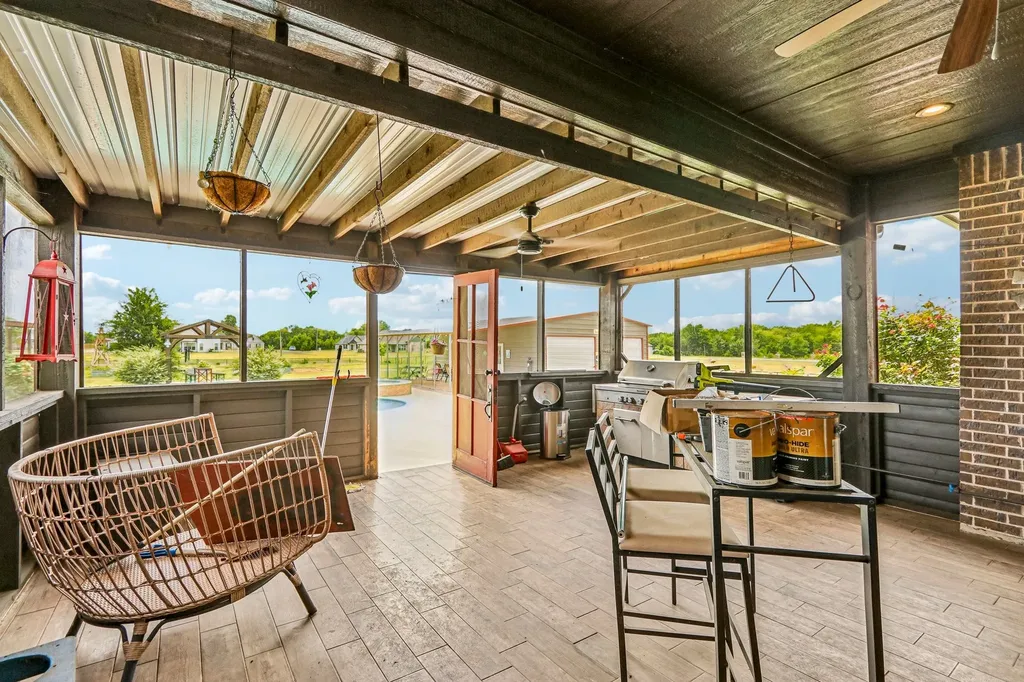 535 Cheyenne Trail Trenton TX 75490