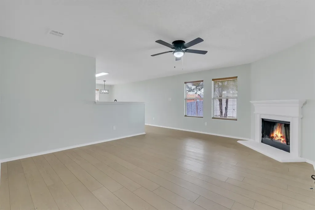 131 Sandlewood Drive Terrell TX 75160