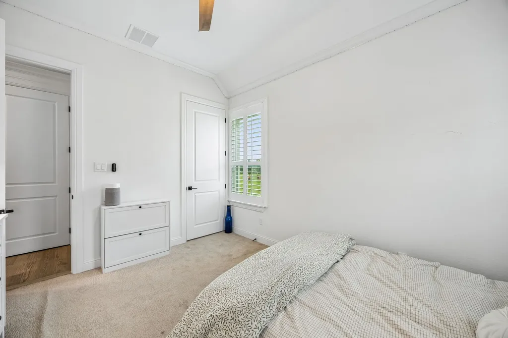 1829 Ryder Lee Lane Waxahachie TX 75165