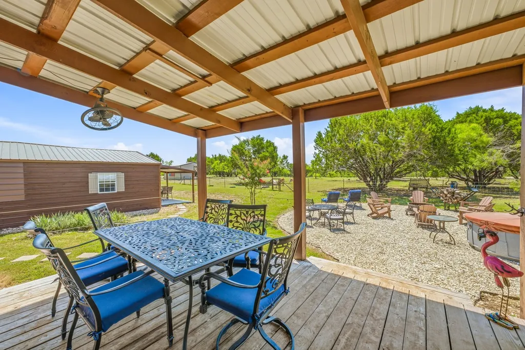 1271 Private 2120 Road Meridian TX 76665