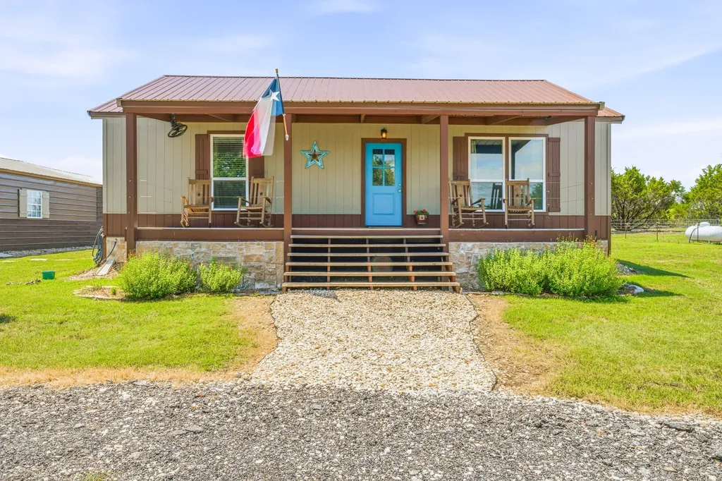 1271 Private 2120 Road Meridian TX 76665