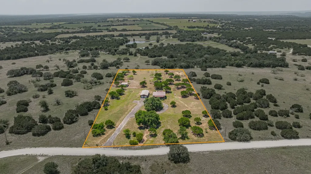 1271 Private 2120 Road Meridian TX 76665